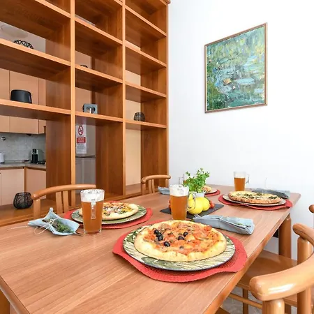 Desenzanoloft Official Partner Marriott Homes & - A Casa Di Attila Daire *