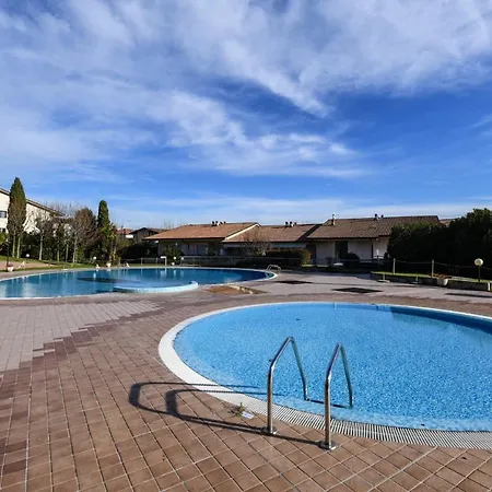 Desenzanoloft Official Partner Marriott Homes & - A Casa Di Attila Daire