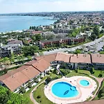 公寓 A Casa Di Attila Desenzanoloft Official Partner Homes & By Marriott Bonvoy *