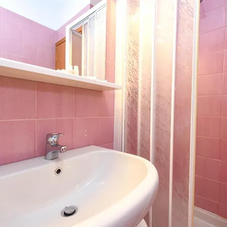Apartament A Casa Di Attila Desenzanoloft Official Partner Homes & By Marriott Bonvoy *
