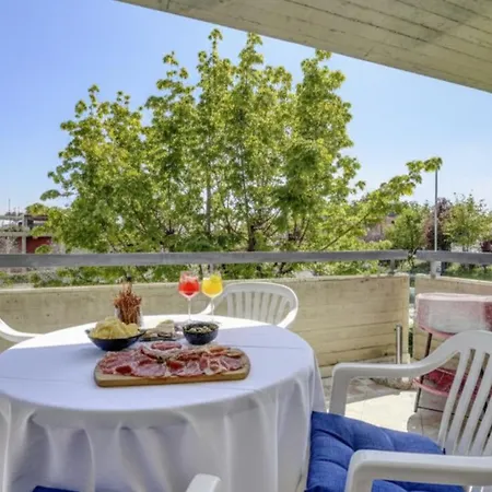 A Casa Di Attila Desenzanoloft Official Partner Homes & By Marriott Bonvoy Desenzano del Garda