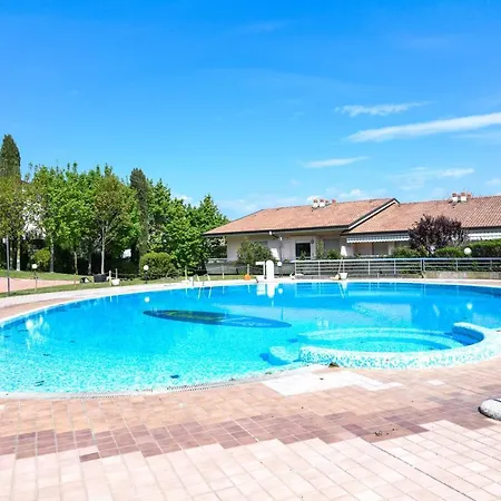 Apartment Desenzanoloft Official Partner Marriott Homes & - A Casa Di Attila Desenzano del Garda
